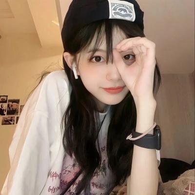 芙蓉映照千秋岁